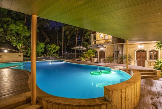 Hotel COCO GOA