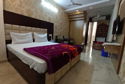 Sardar House