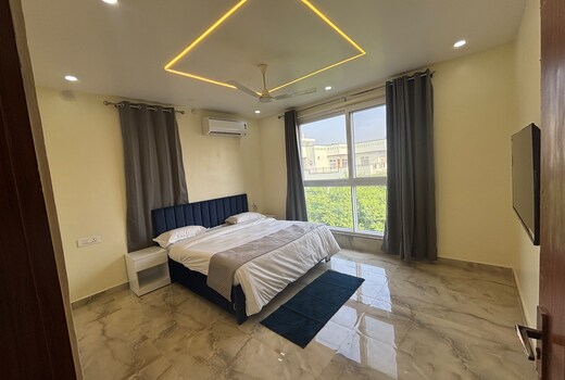 Pratap Living - Villa and Homestay | Golf City