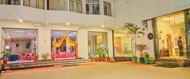 Hotel Alankar Greens