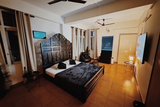 Moroccan moon