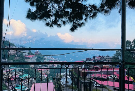 Hotel Inder Prasth ( free Pickup Bus Stand Railway station )
