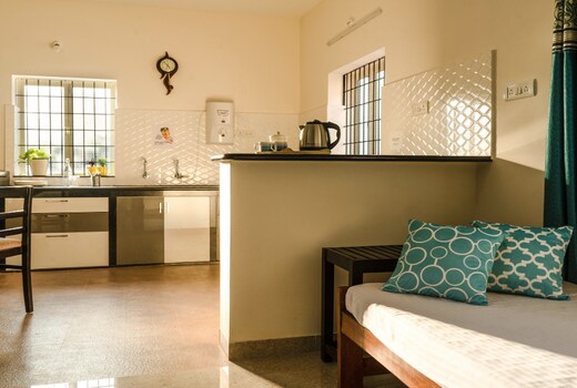 Goan Holiday Stay - Villa Casa De Ferias with private pool
