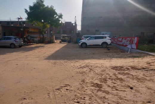 Choudhary Raghunath Palace | 5 min walk from Temple