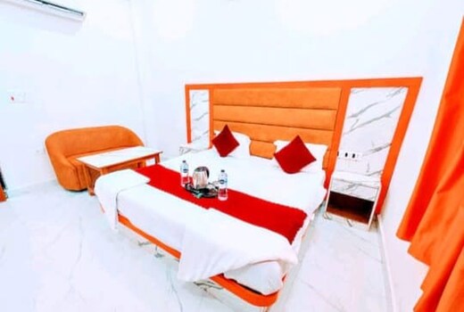 Ashram - Shri Ram Harshnam Ayodhya