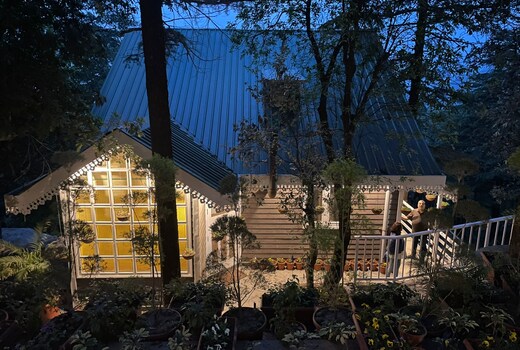 Cedar Breeze Villas - An LVB Experience