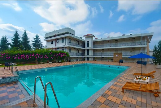 La Nicholas - Lake View (by Summit Hotels)