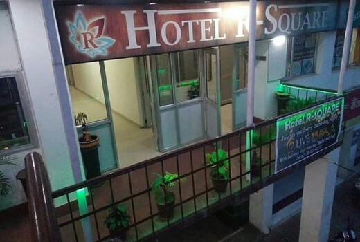 Hotel R Square