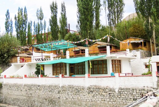 Faryork Hotel