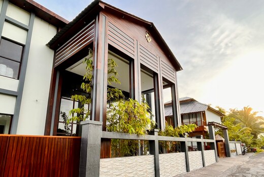 ILE BAY RESORT