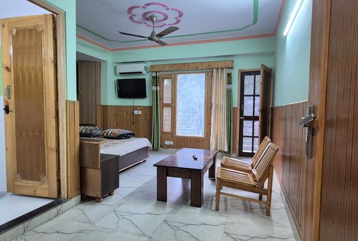 MEHTA GUEST HOUSE