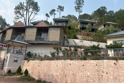 JAGDISHWER Hills Resort