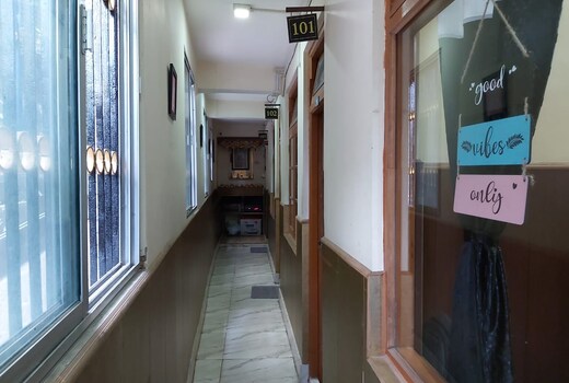Hotel Tashi Gakhil