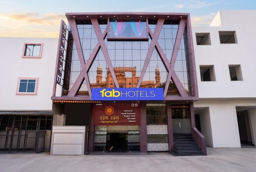 FabHotel Zamzam Residency, Bhopal Railway Station