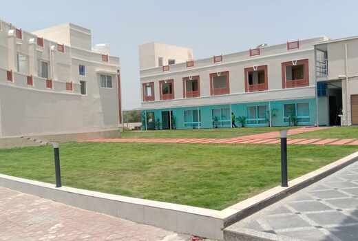 HOTEL BRINDAVAN INN,SHAMIRPET