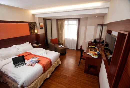 Best Western Plus Makassar Beach