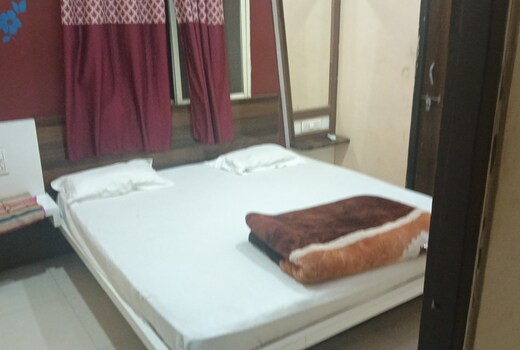 Hotel Shri Gajanan