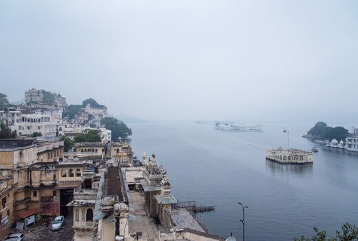 Hotel Pichola Haveli (Lake Side)