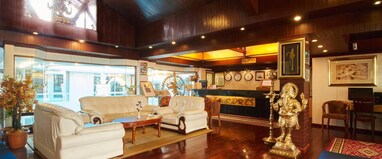 RJ Resorts, Mall Road