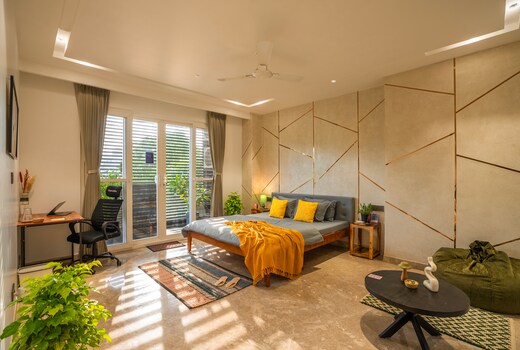 LiveAway Gurugram (Golf Course Road) by PACK