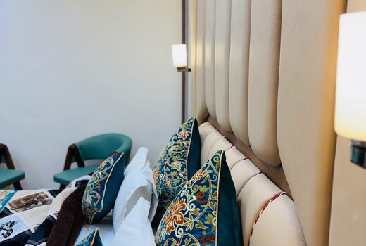 Blue Rooms by Blue Peak