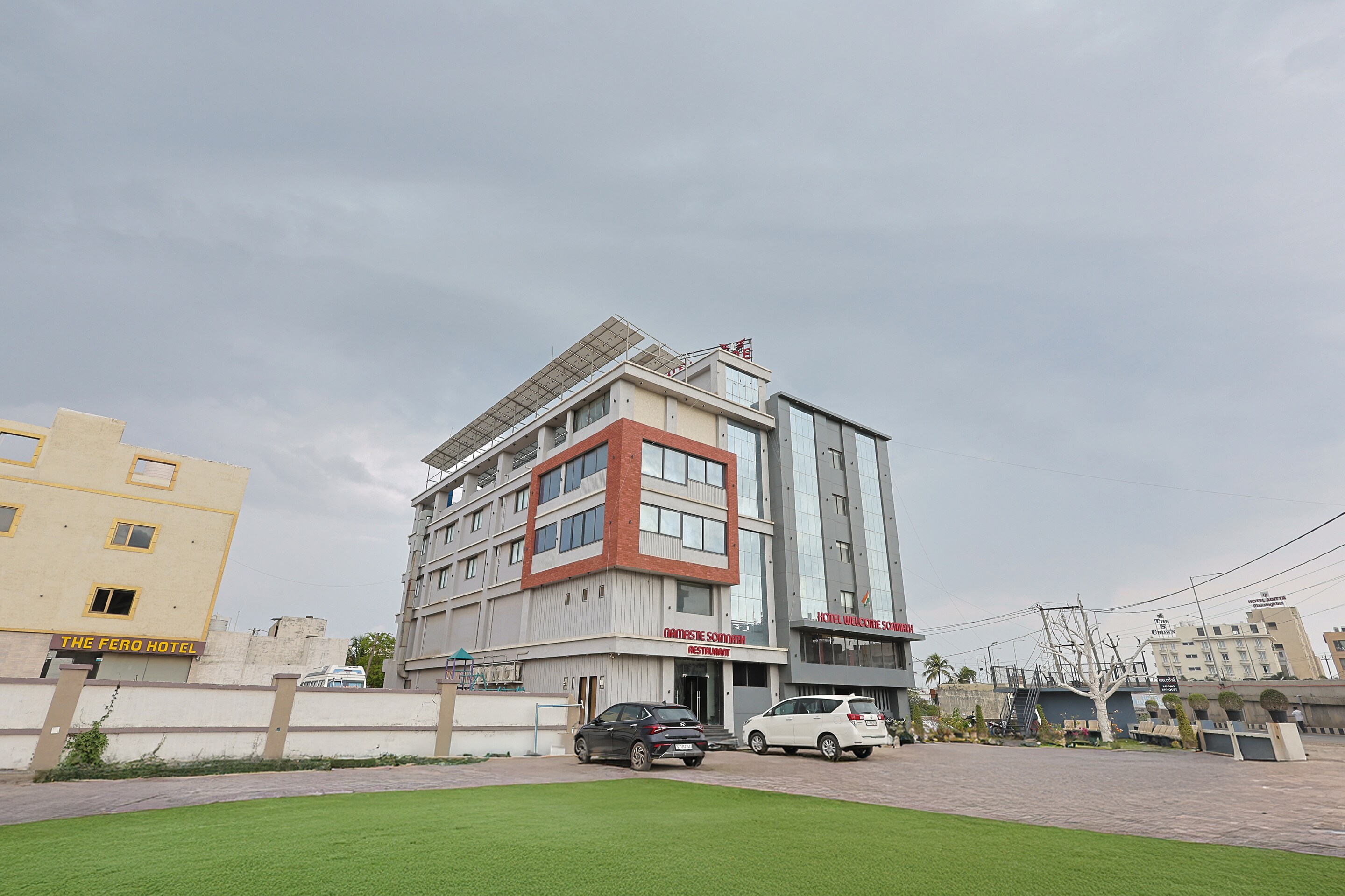 The Sky Imperial Welcome,Somnath