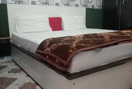 Hotel O Rosewood