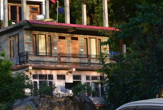 Gaonwala Homestay