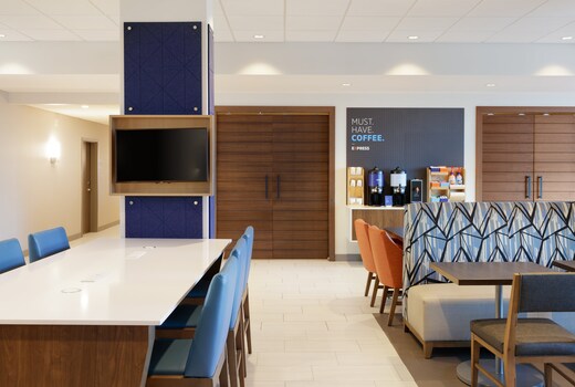 Holiday Inn Express Hotel and Suites Fort Worth/I-20
