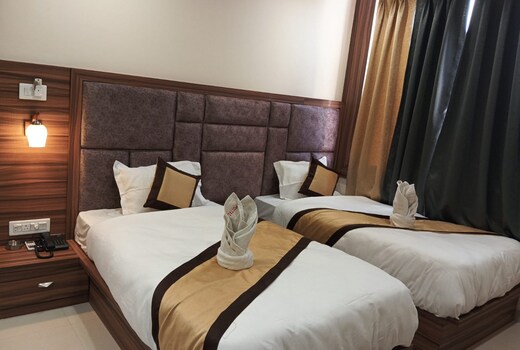 HOTEL MITTAL INTERNATIONAL