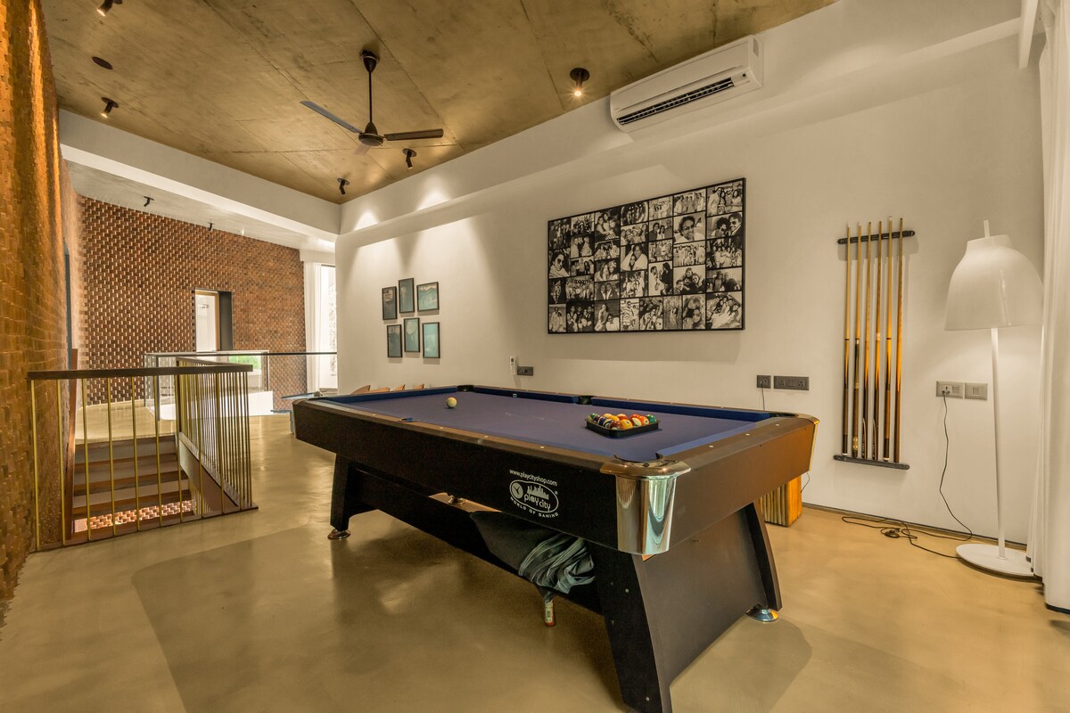 Main gallery