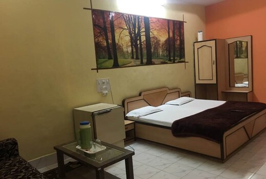 HOTEL THE ASHOK REGENCY