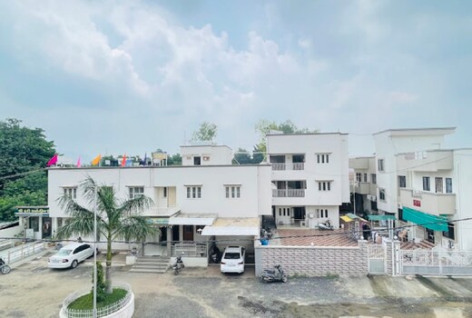 Hotel Rajdhani And Guest House Gujarat
