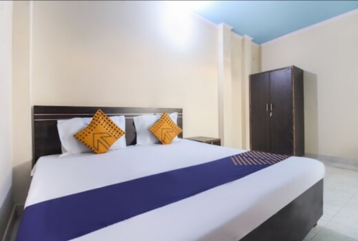 City Star Guest House