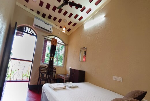 ALAKH DARIBAA RESORT Bolpur
