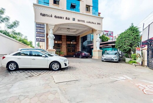 Hotel Aavanaa Inn