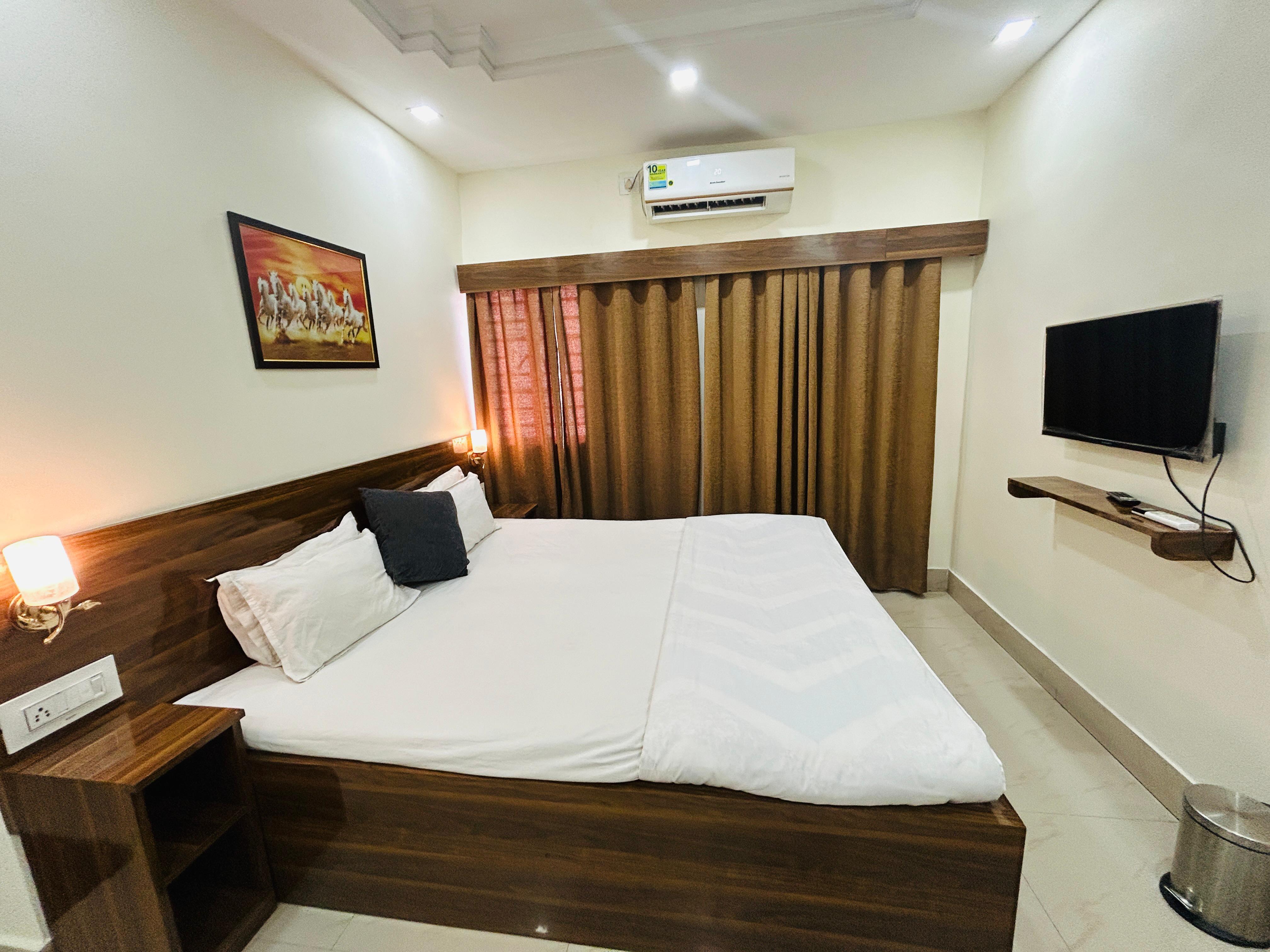 SIDHANT HOTELS