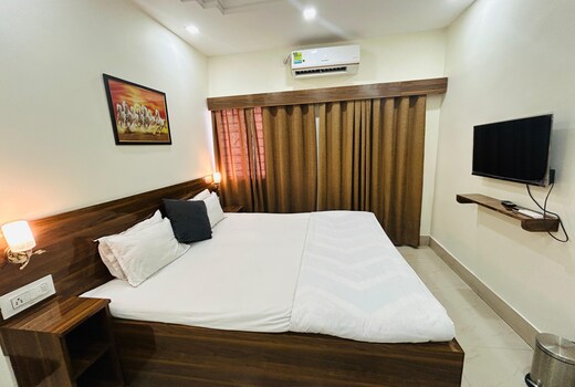 SIDHANT HOTELS