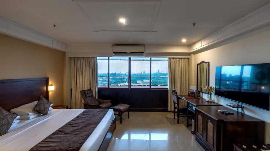 Hotel Ivory Tower