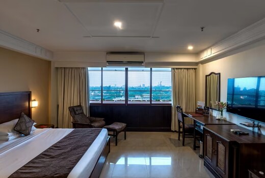 Hotel Ivory Tower