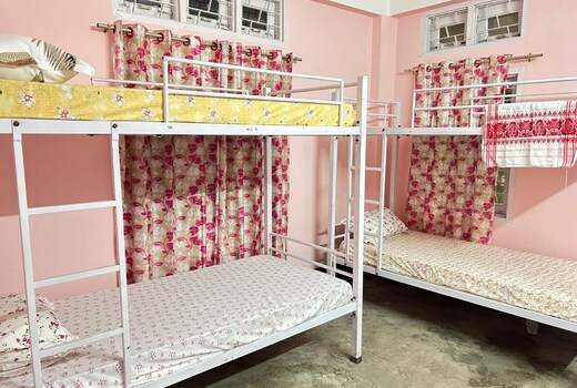 Wood heaven home stay