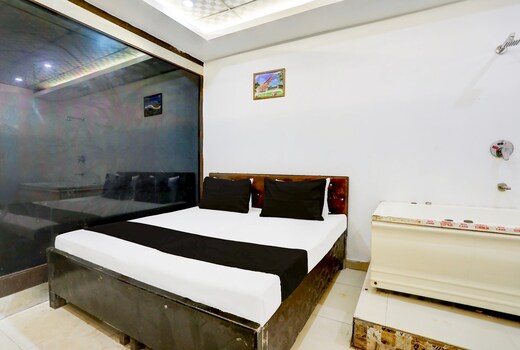 Hotel O Kashish Residency