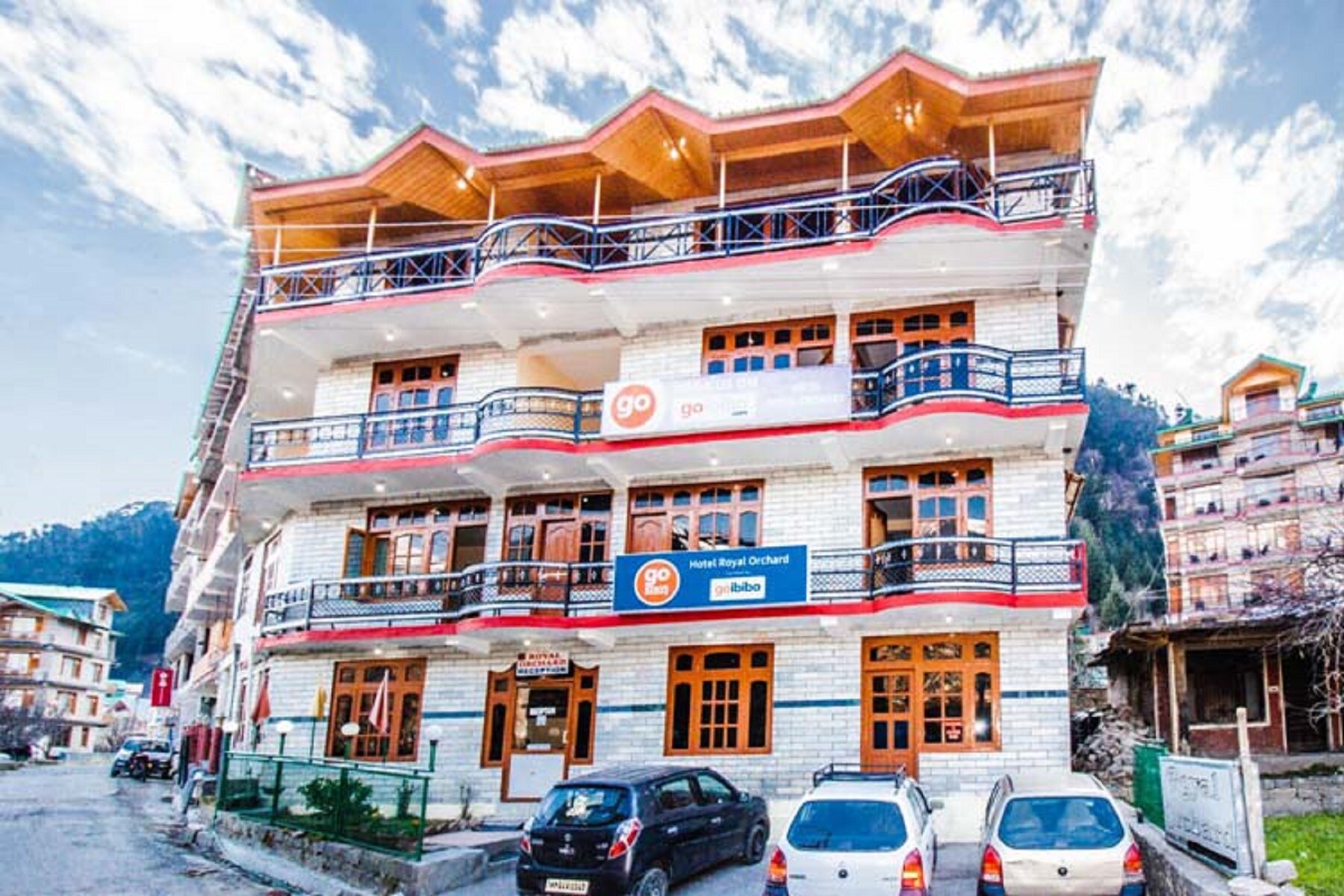 Hotel Royal Orchard - Manali