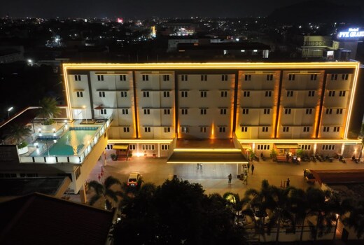 Hotel PVK Grand