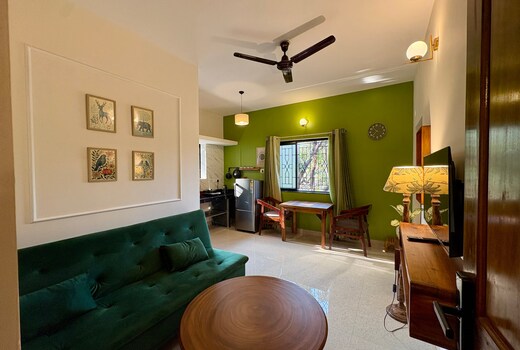 Cozy 1BHK in Quiet Green Mandrem The Habitat