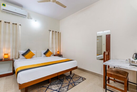 Itsy Hotels Manyu Inn