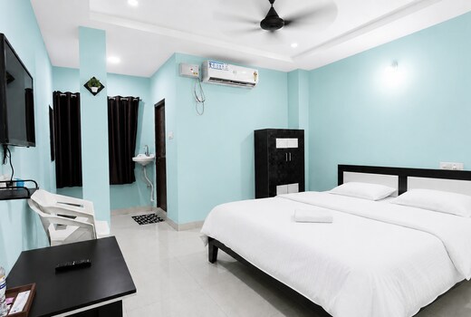 Royal Residency Luxury Lodge
