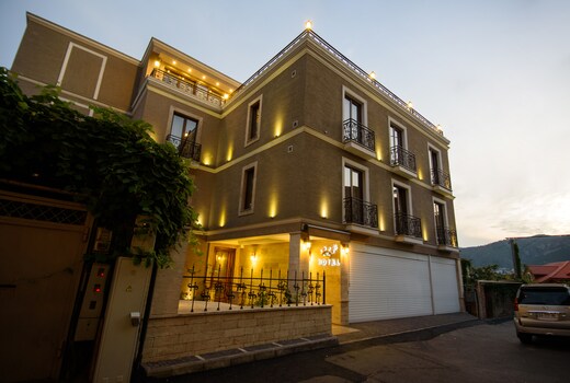 KMM Hotel, Tbilisi