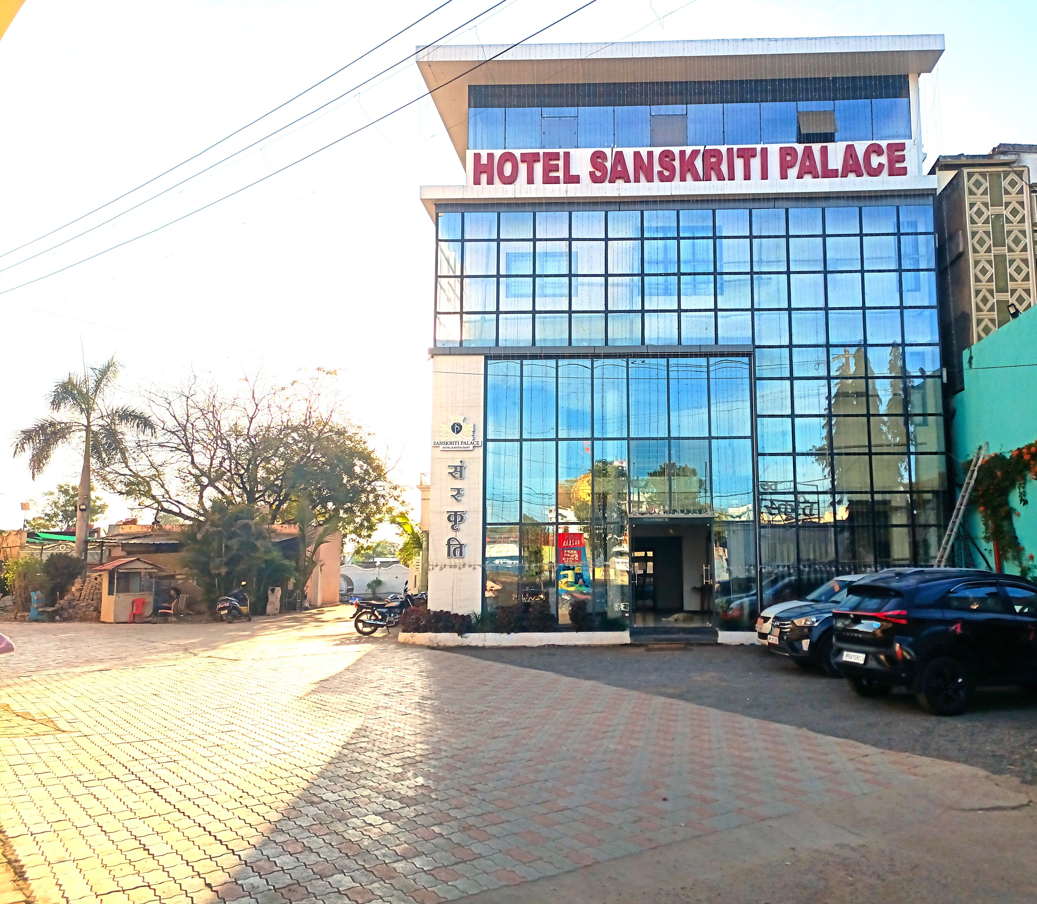 Hotel Sanskriti Palace