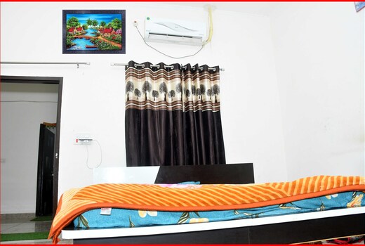 Hotel O POP H Royal Hotel